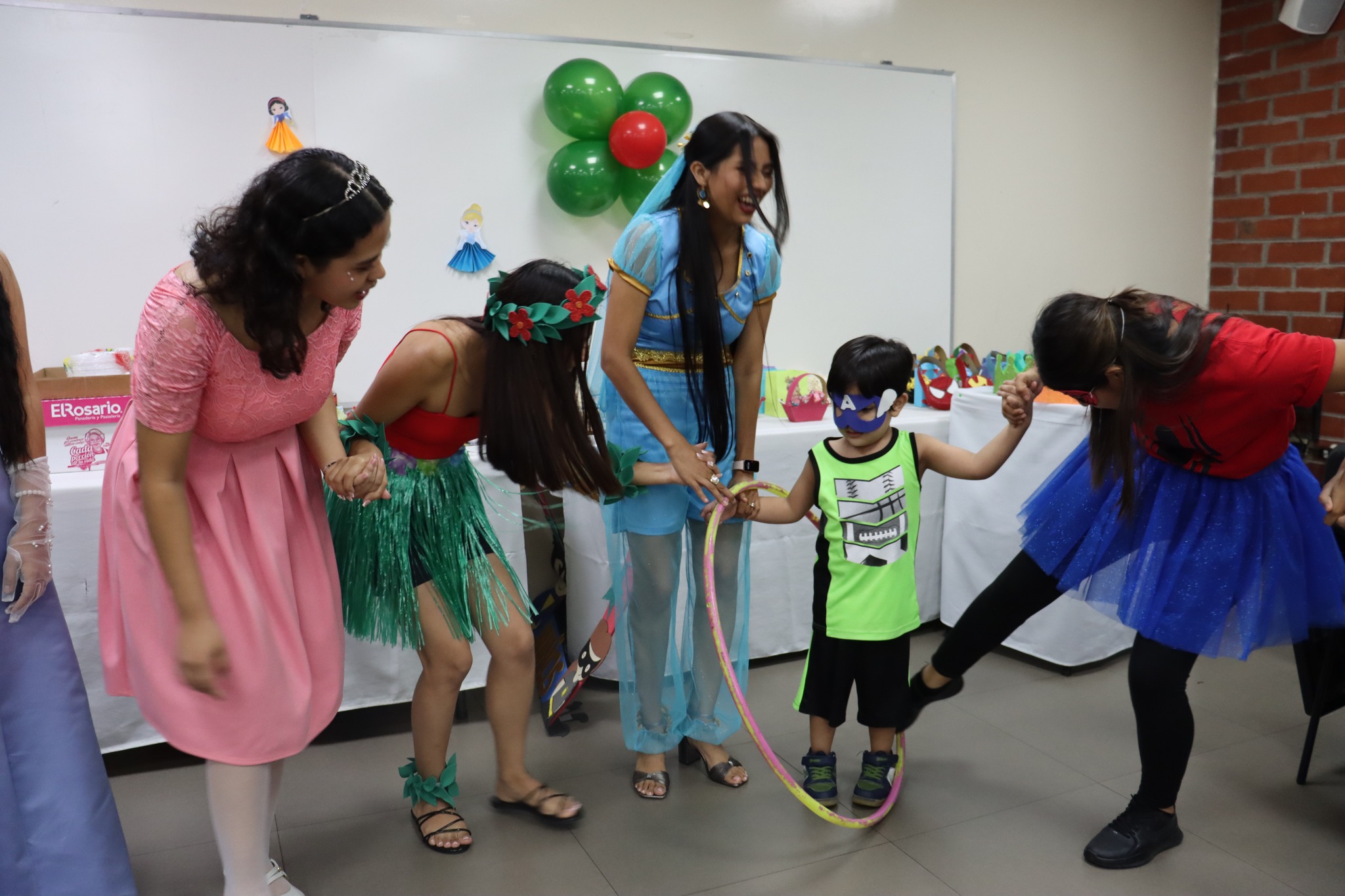 559012229_832144962491368_4826983513070344117_n