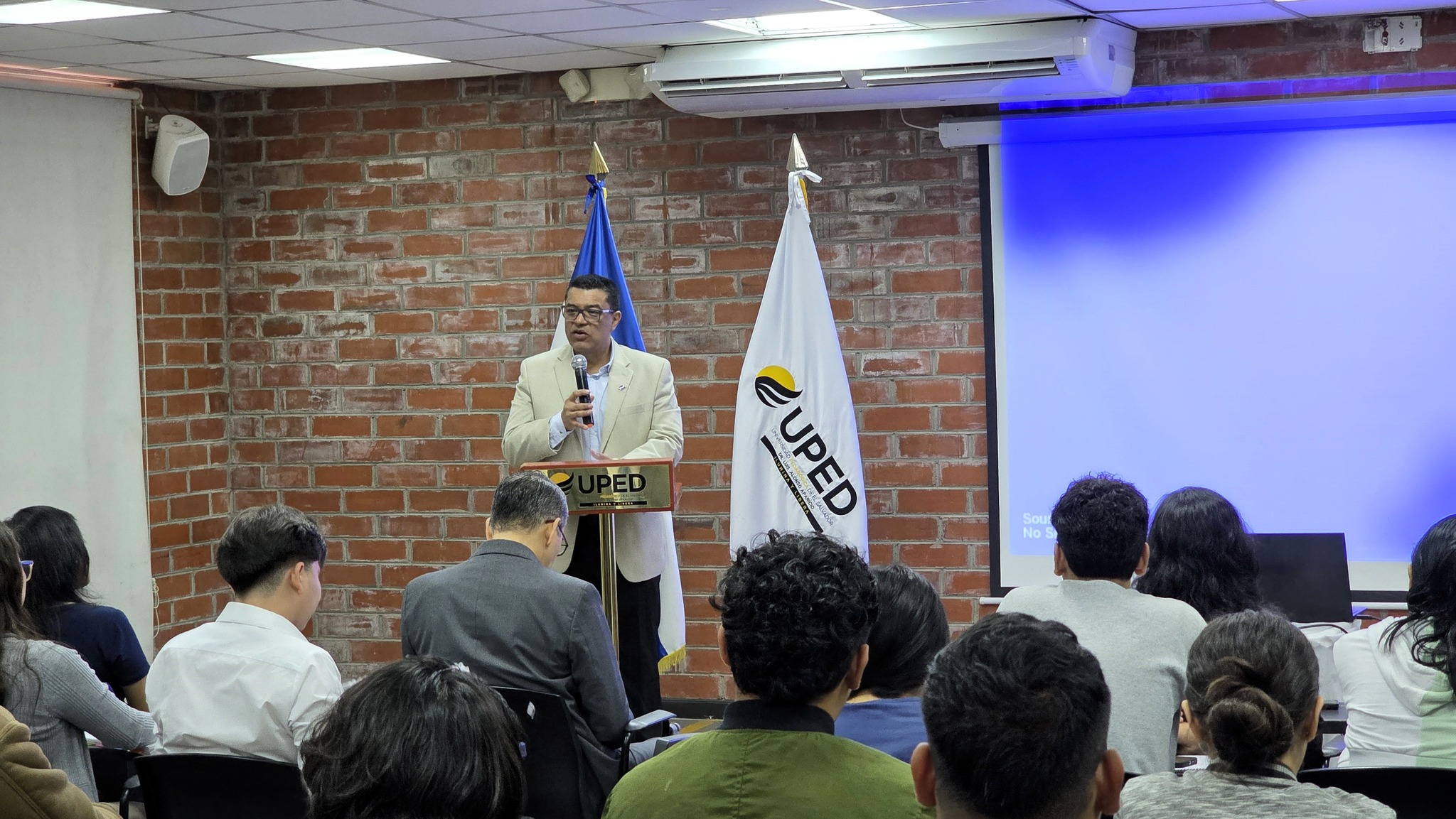 566331961_843101244729073_144767709085716276_n