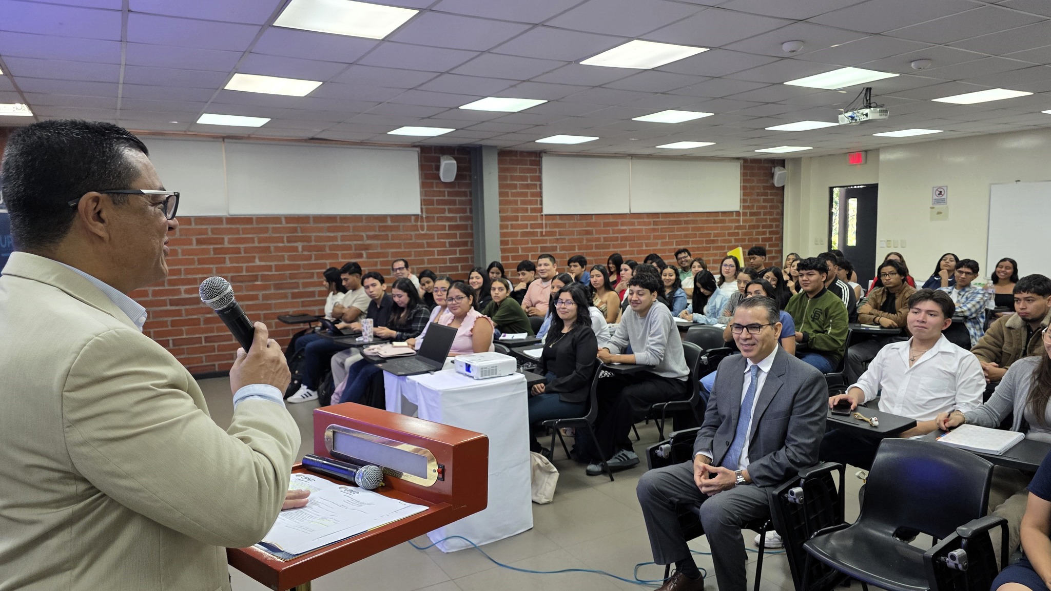 571222425_843101234729074_4128355845834187491_n