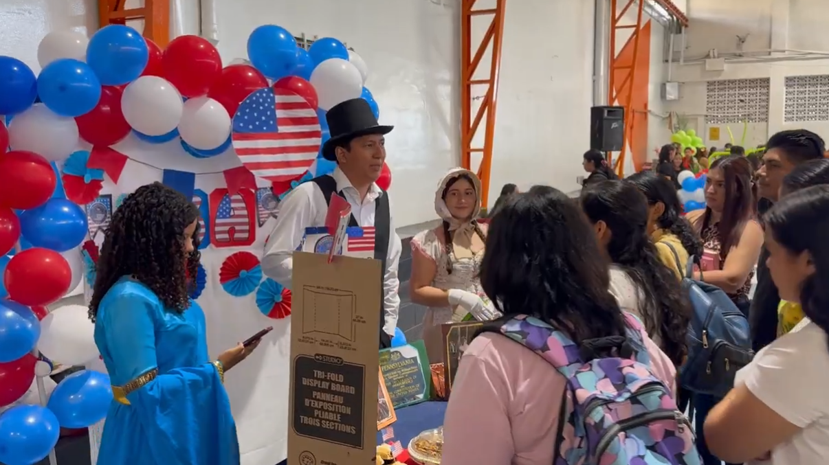 Captura de pantalla 2025-11-15 112356