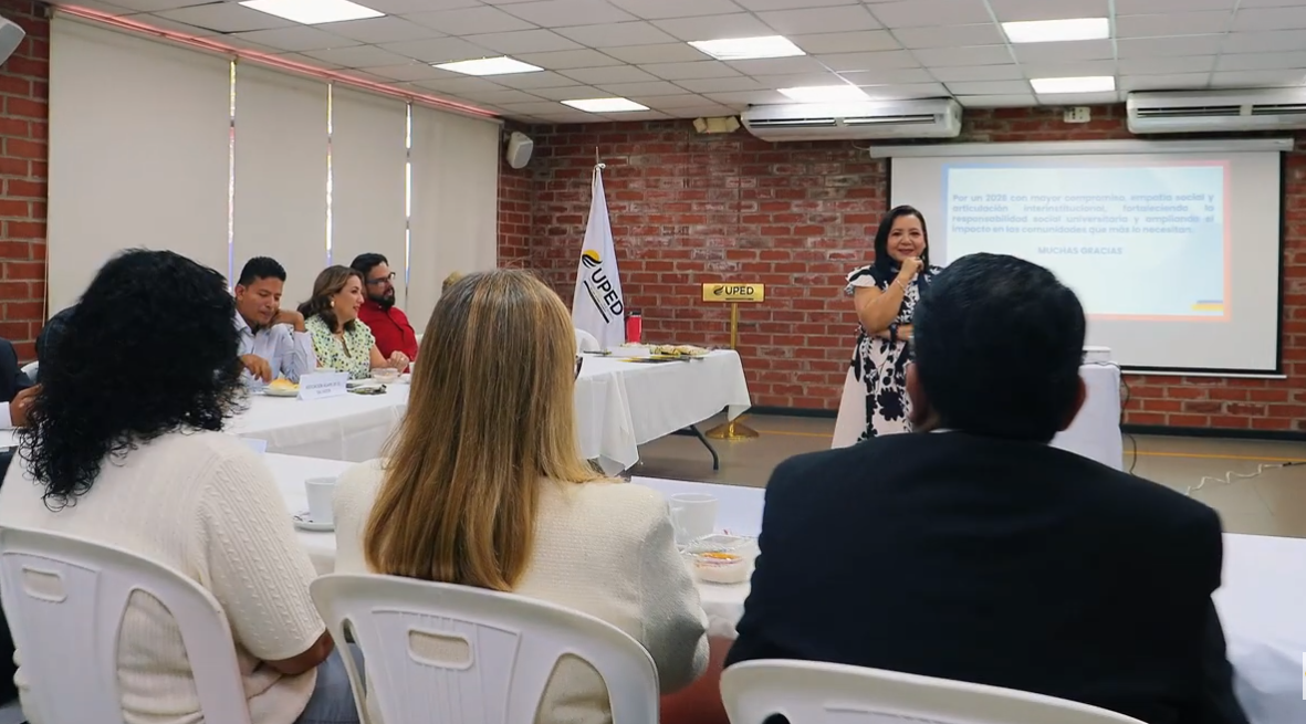 Captura de pantalla 2025-12-08 165218